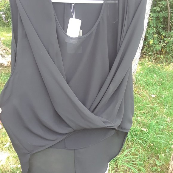 NWT love 21 black woven layered top - Picture 5 of 5